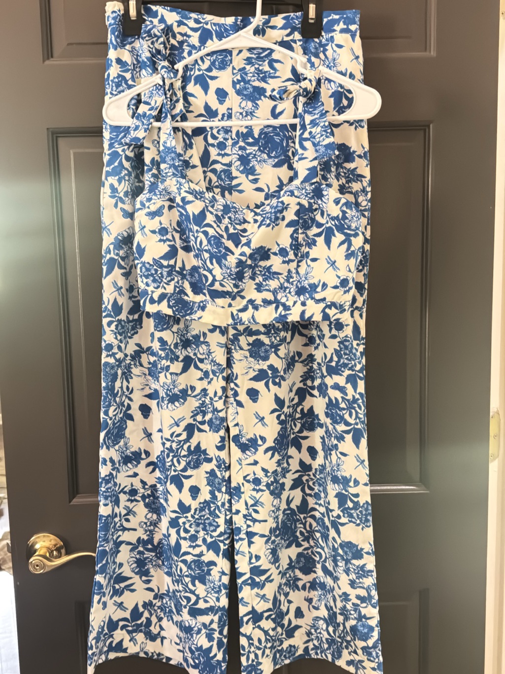 Blue And White Floral Two-Piece Set - Crop Top & Wide Leg Pants